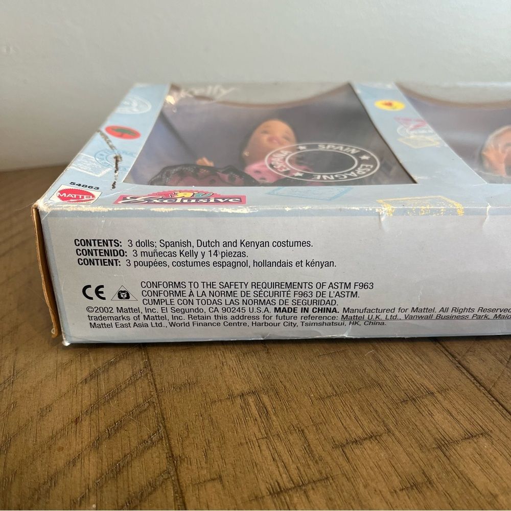 Mattel 2002 Friends of the World Kelly Doll Set Worn Box vintage - Picture 8 of 11